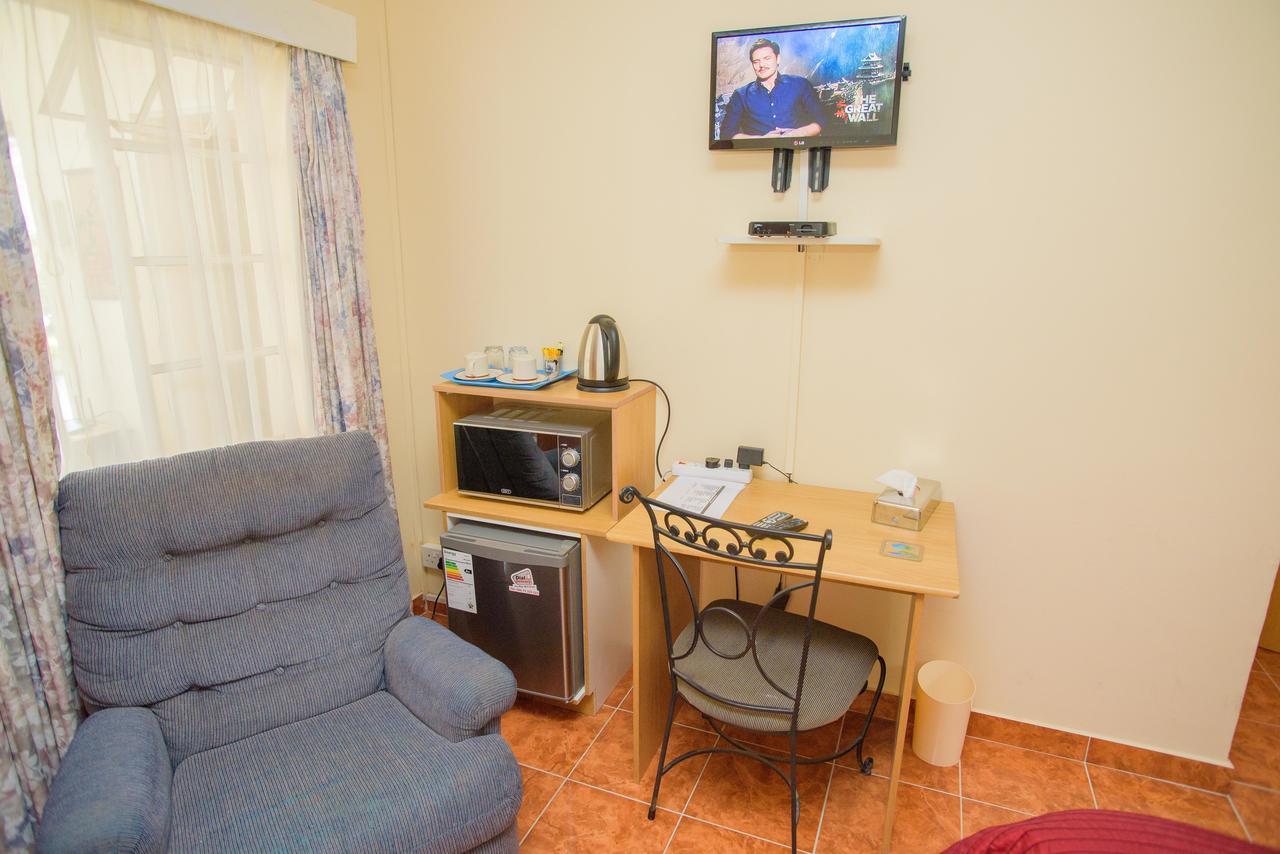 Art Lodges Harare Bagian luar foto